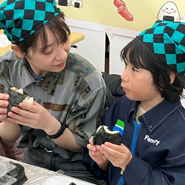 プロの技を親子で学ぶ！「おにぎり ぼんご」右近由美子さんと結ぶ、親子おむすび教室が福島・郡山からスタート